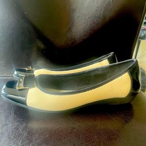 Women Anne Klein flat’s sports